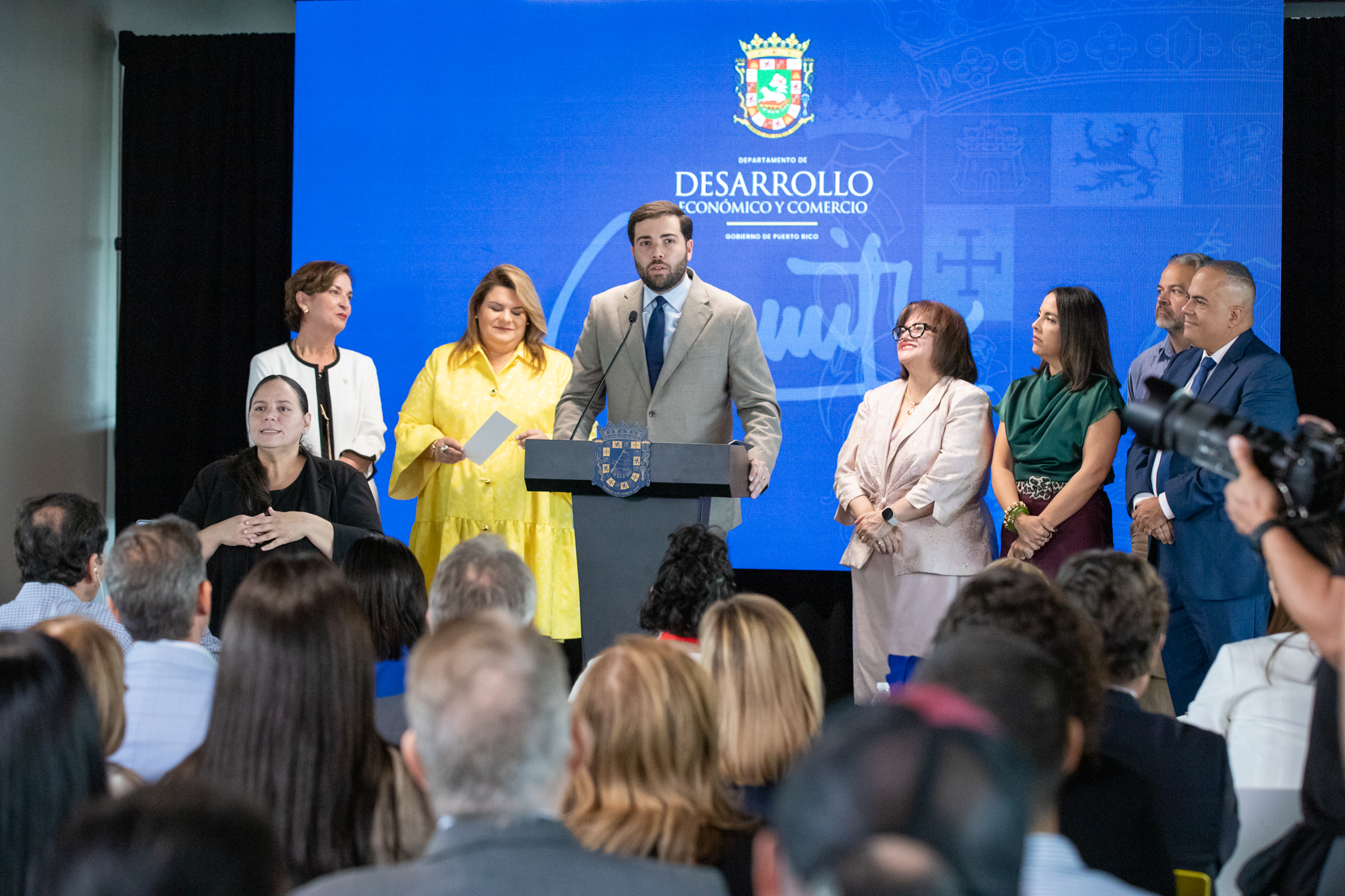 Anuncio Fortaleza y DDEC al Fideicomiso para Ciencia-22