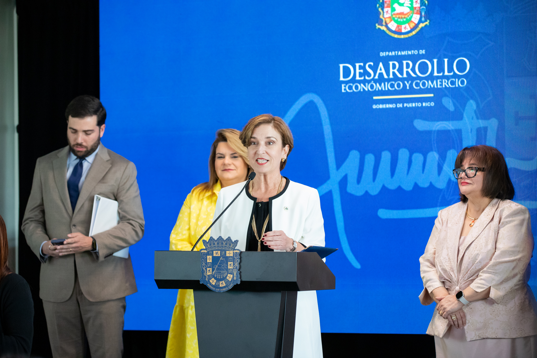 Anuncio Fortaleza y DDEC al Fideicomiso para Ciencia-29